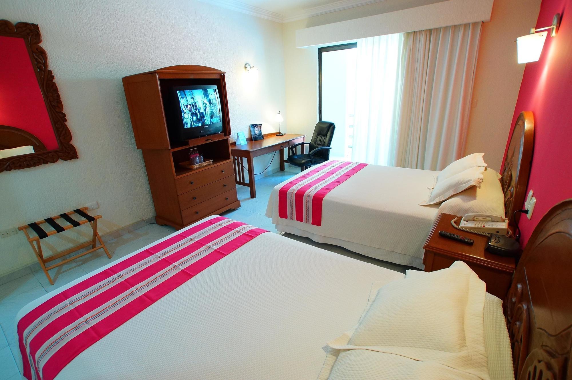 Hotel Margaritas Cancún Zewnętrze zdjęcie