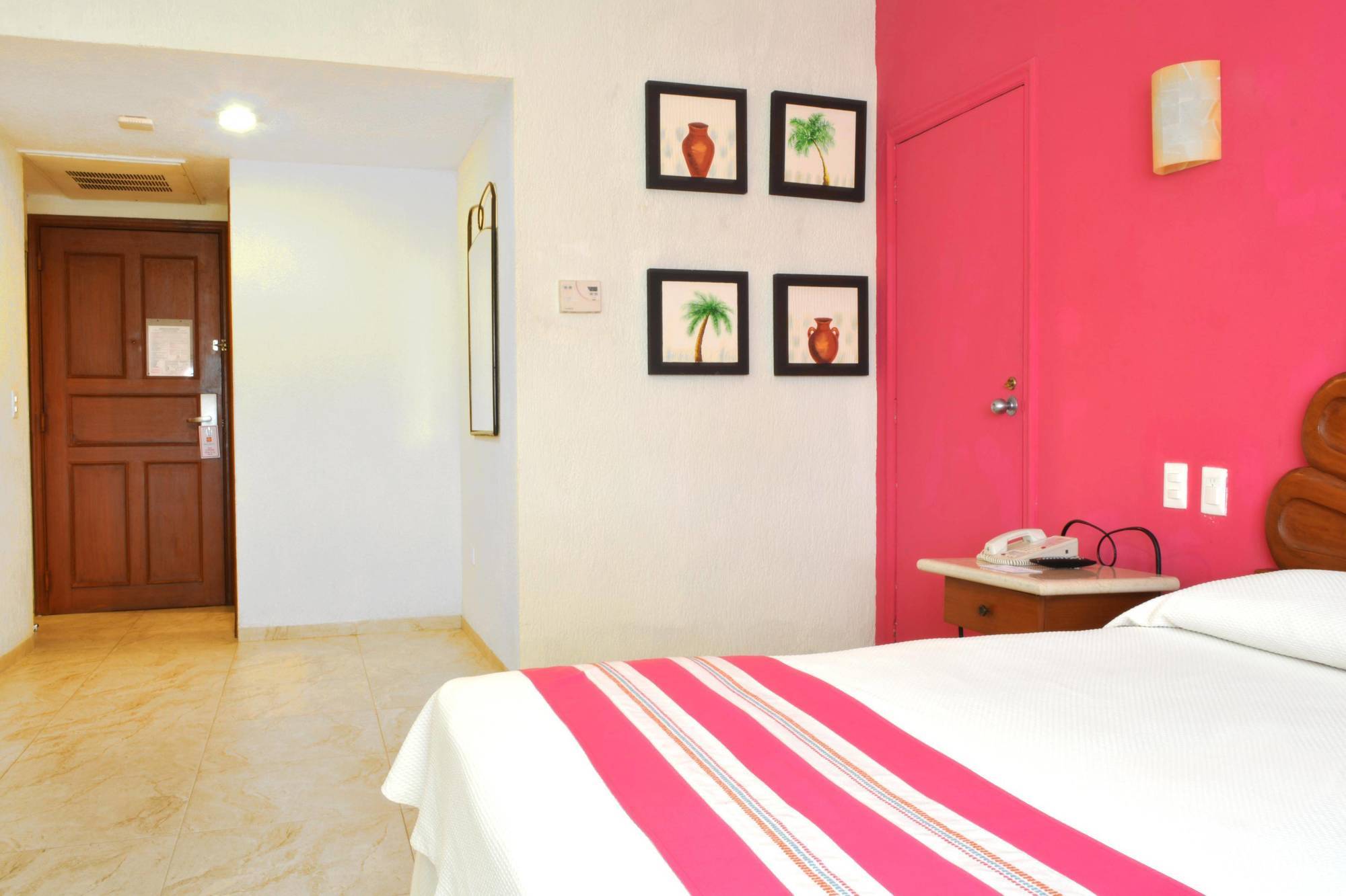 Hotel Margaritas Cancún Zewnętrze zdjęcie
